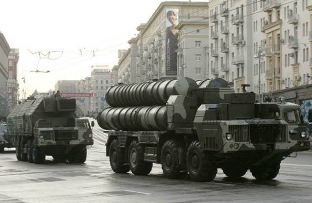 Rusiya S-300 raketlərinin Suriyaya göndərir 